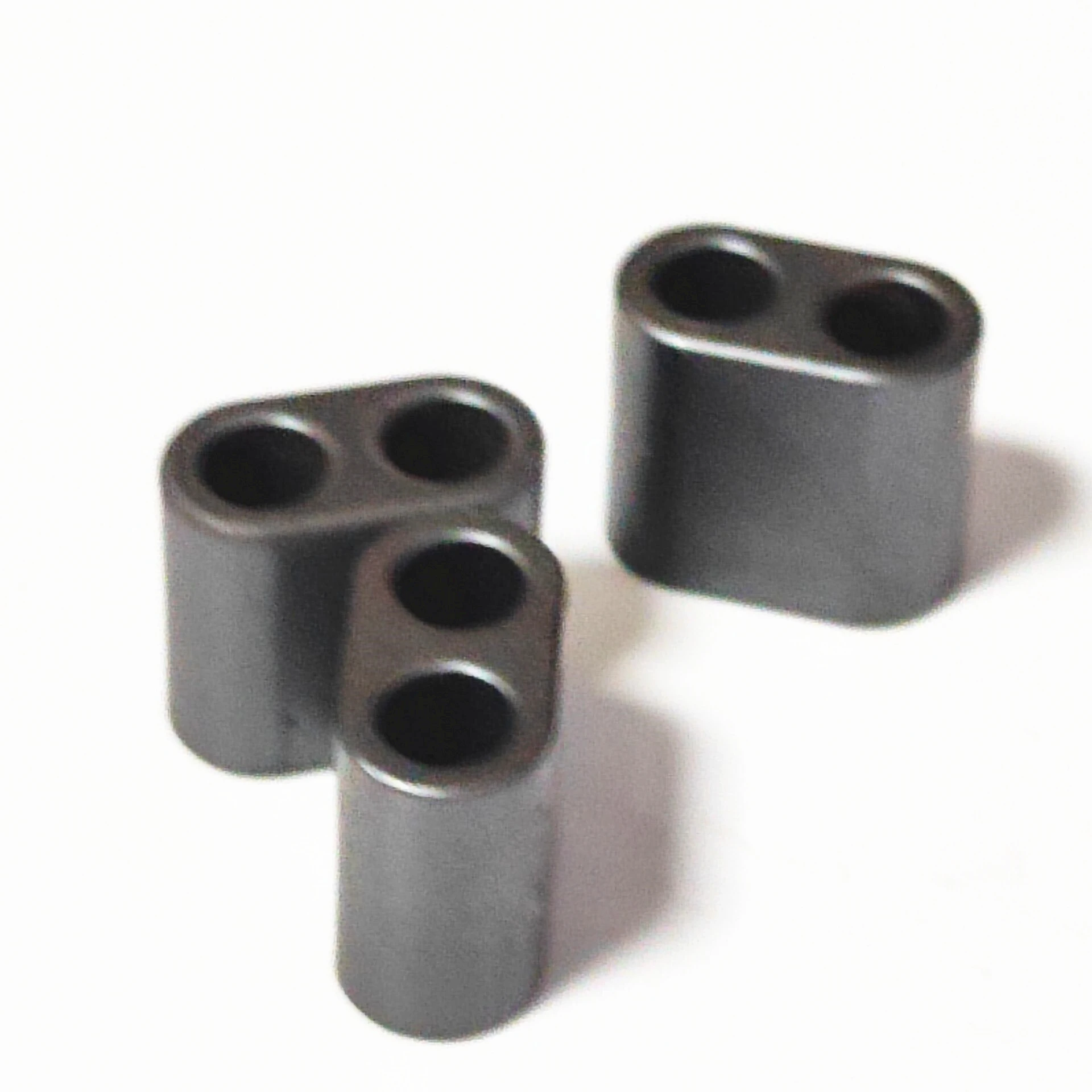 NEW 2PCS RF double hole ferrite core: BN-43-202