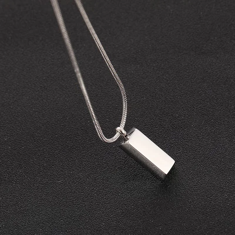 Creative Men Necklace Cool Geometric Necklace Titanium Clavicle Chain Boyfriend Gift Silver Color Bricks Punk Couple Necklace