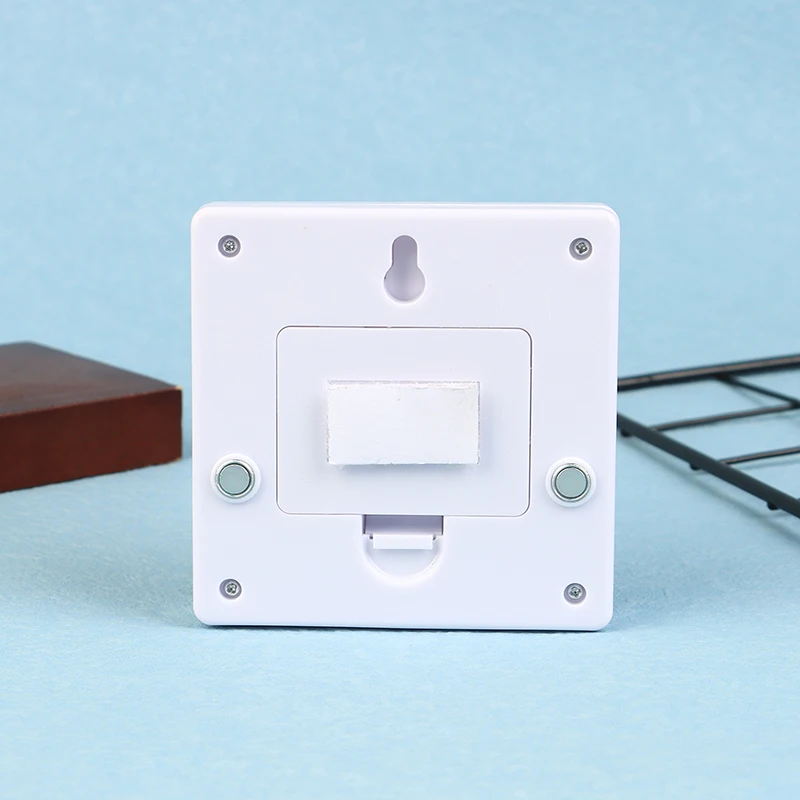 LED Bright COB สวิทช์สแควร์ Night Light แบตเตอรี่ขับเคลื่อนโคมไฟติดผนังไร้สายโคมไฟสําหรับตู้โรงรถตู้เสื้อผ้าบ้านห้องนอน
