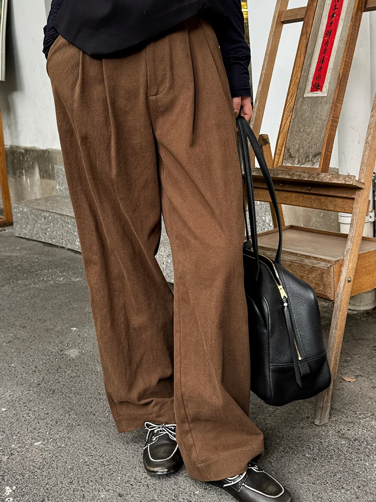 

Brown Retro Wide Leg Pants Women's Casual Loose Fit Autumn Faion Beige Color Zipper Straight Cut Trousers for Ladies