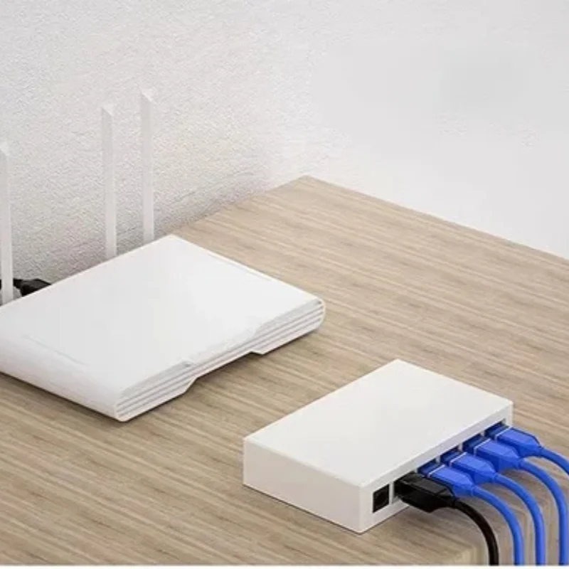 8 منافذ محول إيثرنت 10/100/1000Mbps سطح المكتب جيجابت محول الشبكة محول RJ45 محول إيثرنت السيارات MDI/MDIX مفتاح سريع