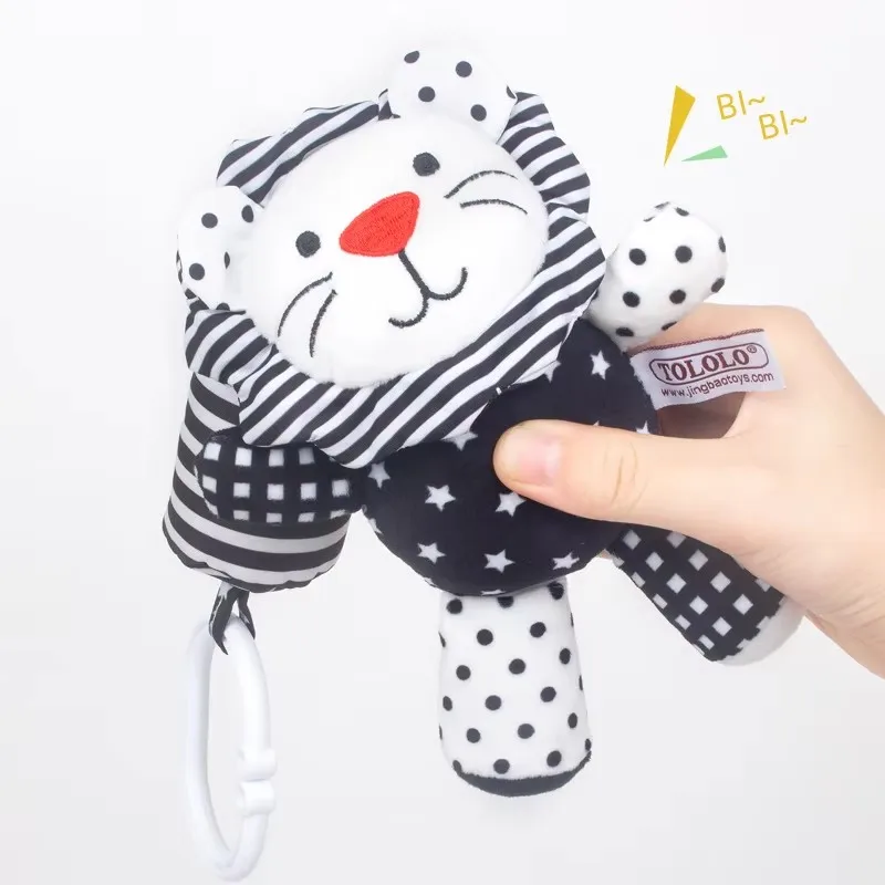 Baby Car Seat Toys Black White Stroller Toy Baby Spiral Plush Hanging Rattle Toys for Crib Mobile Newborn Sensory Toy 0 12 Month