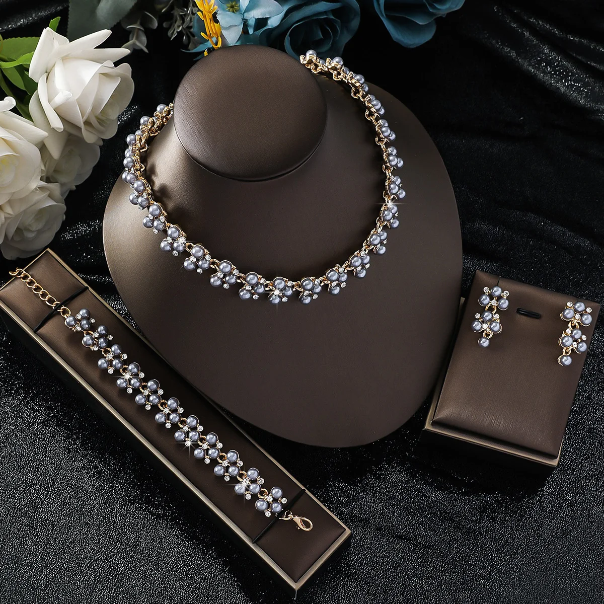 4PC Women\'s Fashion Simple Imitation Pearl Rhinestone Necklace Earrings Jewelry Set, Suitable for Wedding, Party, Festival Gifts