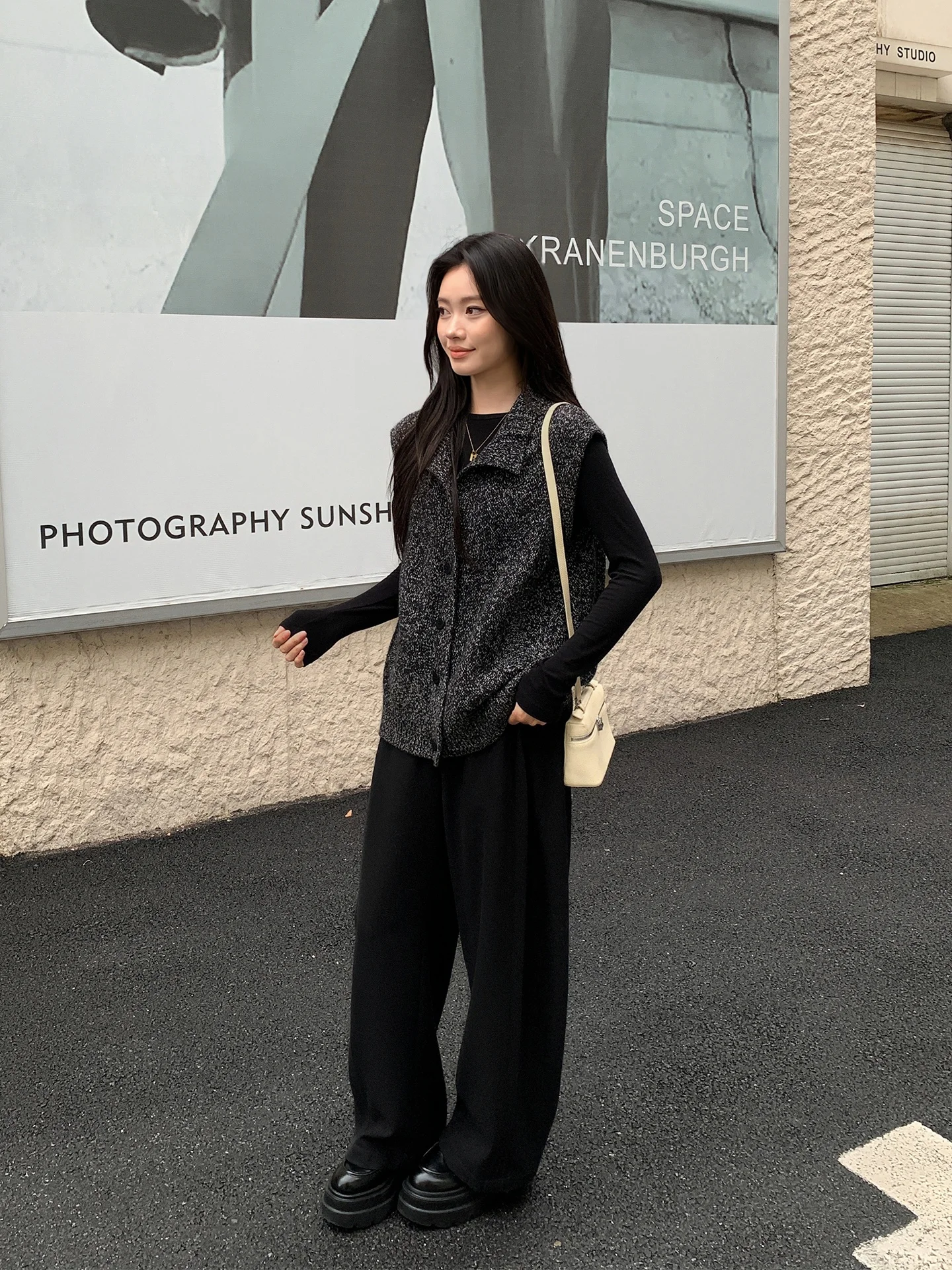 

Lao Yang's Personal ME High Waist Slimming Casual Pants Women's Exquisite Carving Stand Trim Wide Leg Pants Chinese Manufacturer