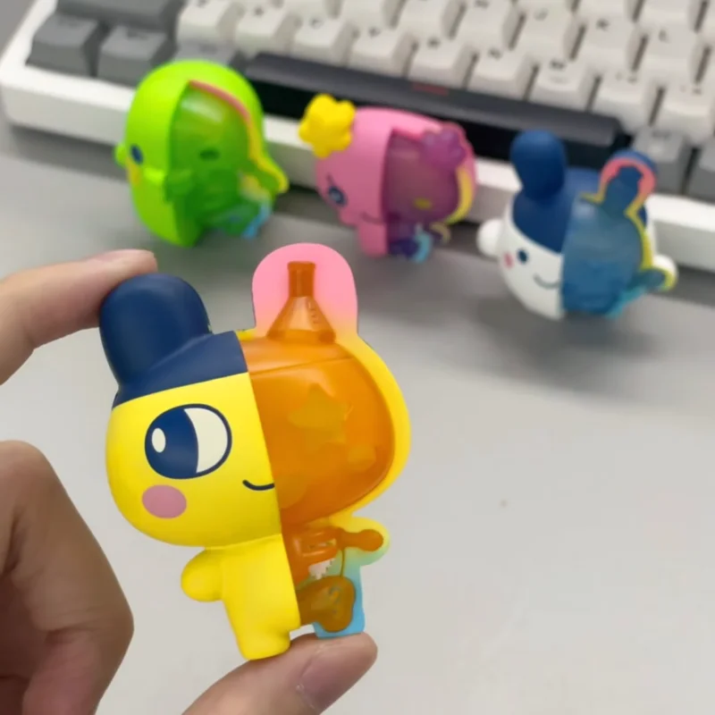 

Tamagotchi Half Skeleton Figure Bandai Gashapon Mametchi Kuchipatchi Mimitchi Furawatchi Ornament