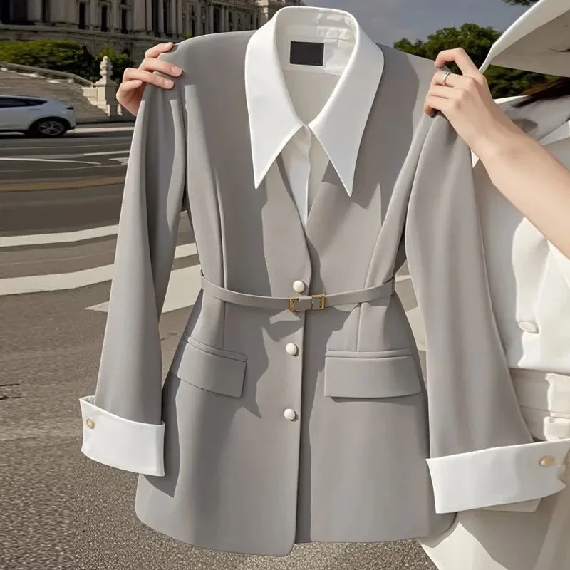 2024 Early Autumn New High-end Small Fragrance Style Unique and Beautiful Fake Two-piece Suit Coat Women Waist Cinched Suit Top