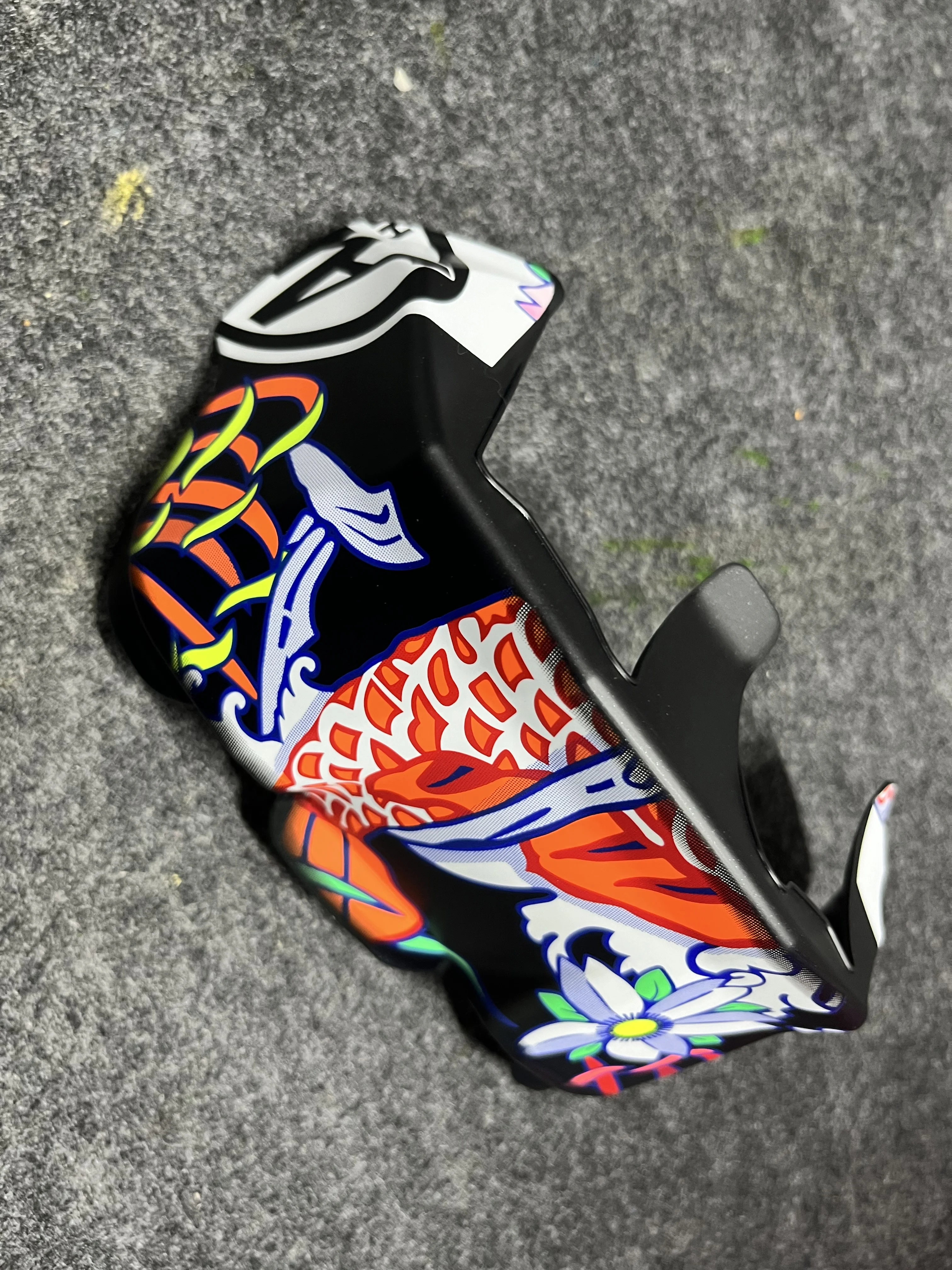 

Non original Rear Trim Helmet Spoiler For ARAI BLACK RX7X RX-7X RX7 RX7V EVO Chaser-X GP Spoiler Accessories