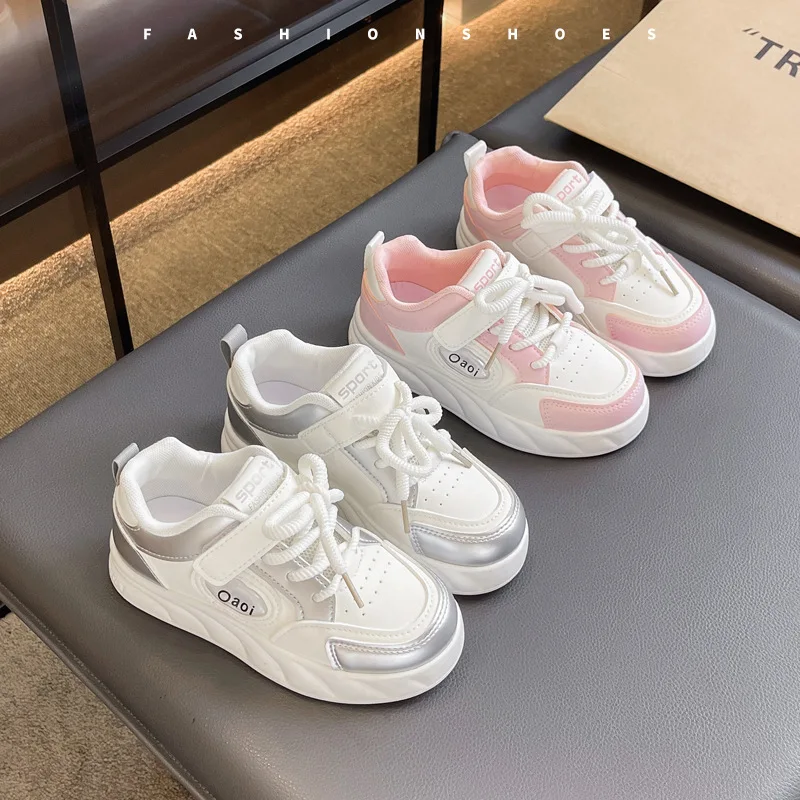 2025년 신상 유아 아동 패션 디자인 워킹 슈즈 스니커즈 화이트 논슬립 캐주얼 슈즈 소년용 통기성 아웃도어 보드 슈즈