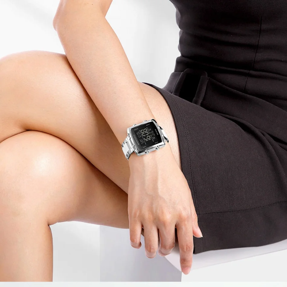 

NAVIFORCE женские модные простые квадратные цифровые часы со светящимся дисплеем, часы из нержавеющей стали + пластиковый ремешок, подарок, 3 атм, водонепроницаемые