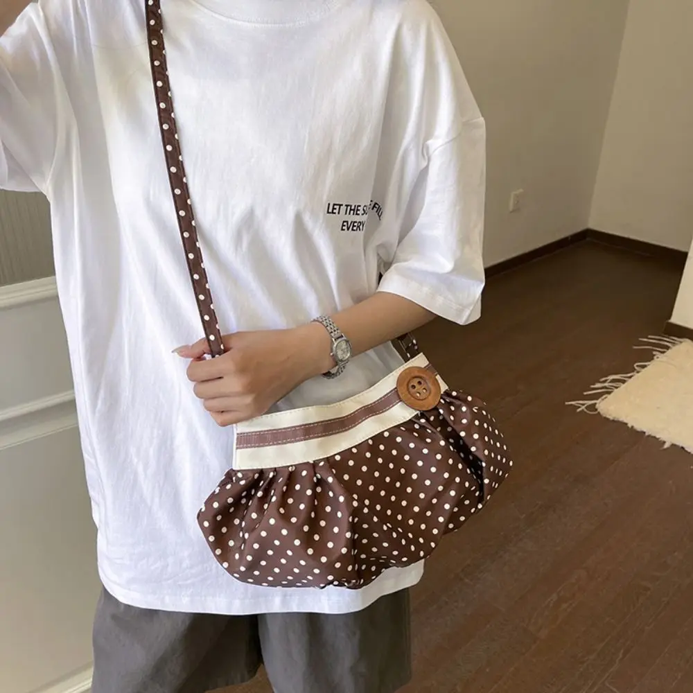 

Sweet Korean Style Polka Dot Shoulder Bag Cute Retro Pleated Underarm Bag Simple Canvas Nylon Crossbody Bag Daily