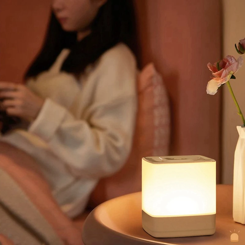 Luce notturna a LED USB ricaricabile a 3 livelli di luminosità per lampada da comodino per la decorazione della camera da letto