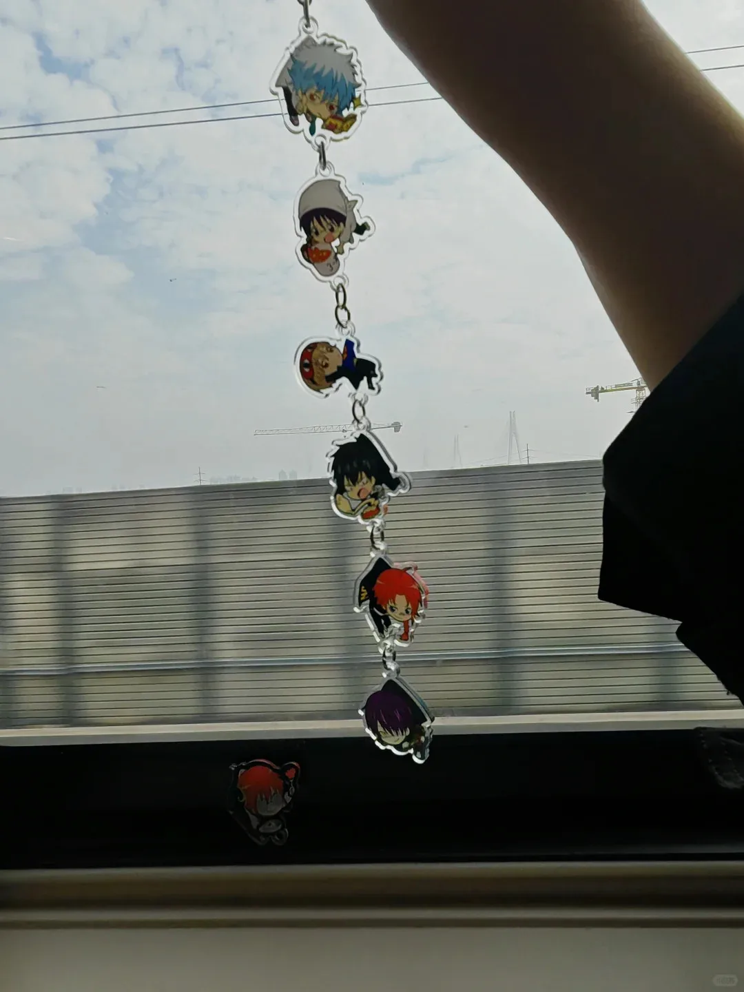 Gintama Anime Key Chain Women Chain Keychain Acrylic Man Key Ring Pendant Ornament Accessories Friend Gift