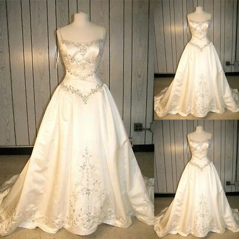 

Vintage Embroidery Stain Wedding Dress Spaghetti Strap Ivory A-Line Bridal Gown Customized Retro Robe De Mariee