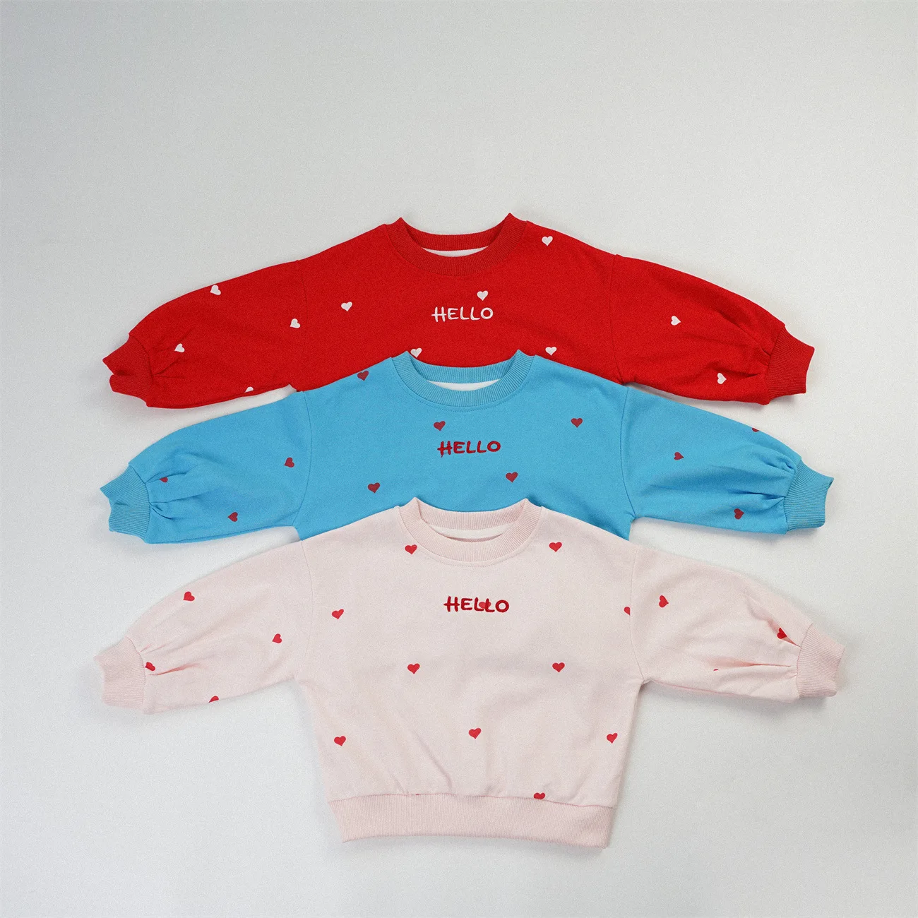 

2025 Autumn New Children Long Sleeve Casual Sweatshirt Cute Heart Print Boys Girls Cotton Sweatshirt Fashion Baby Loose Pullover