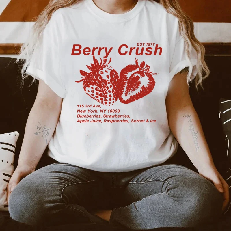 

Plus Size Women Tops Retro Berry Crush Strawberry T Shirt Loose Grunge Y2k Fruit Graphic Tees Cute Berries Aesthetic Female Tees