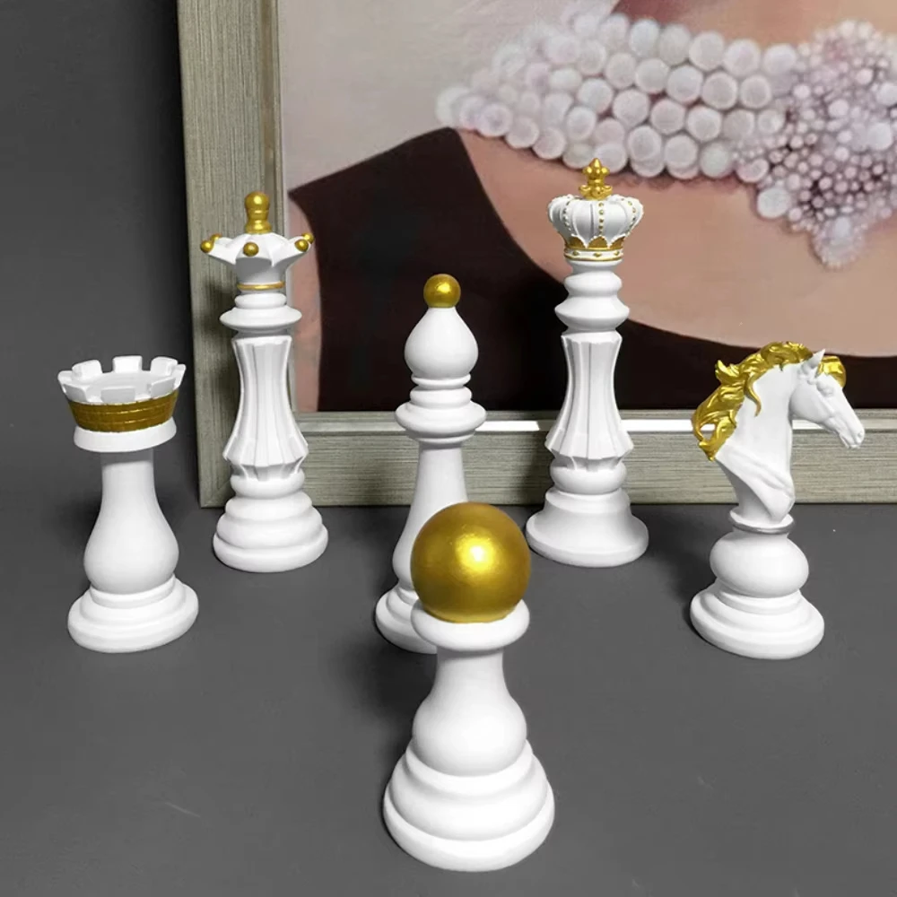 New Resin Chess Pieces Board Games Accessories International Chess Figurines Retro Home Decor Modern Chessmen Ornaments