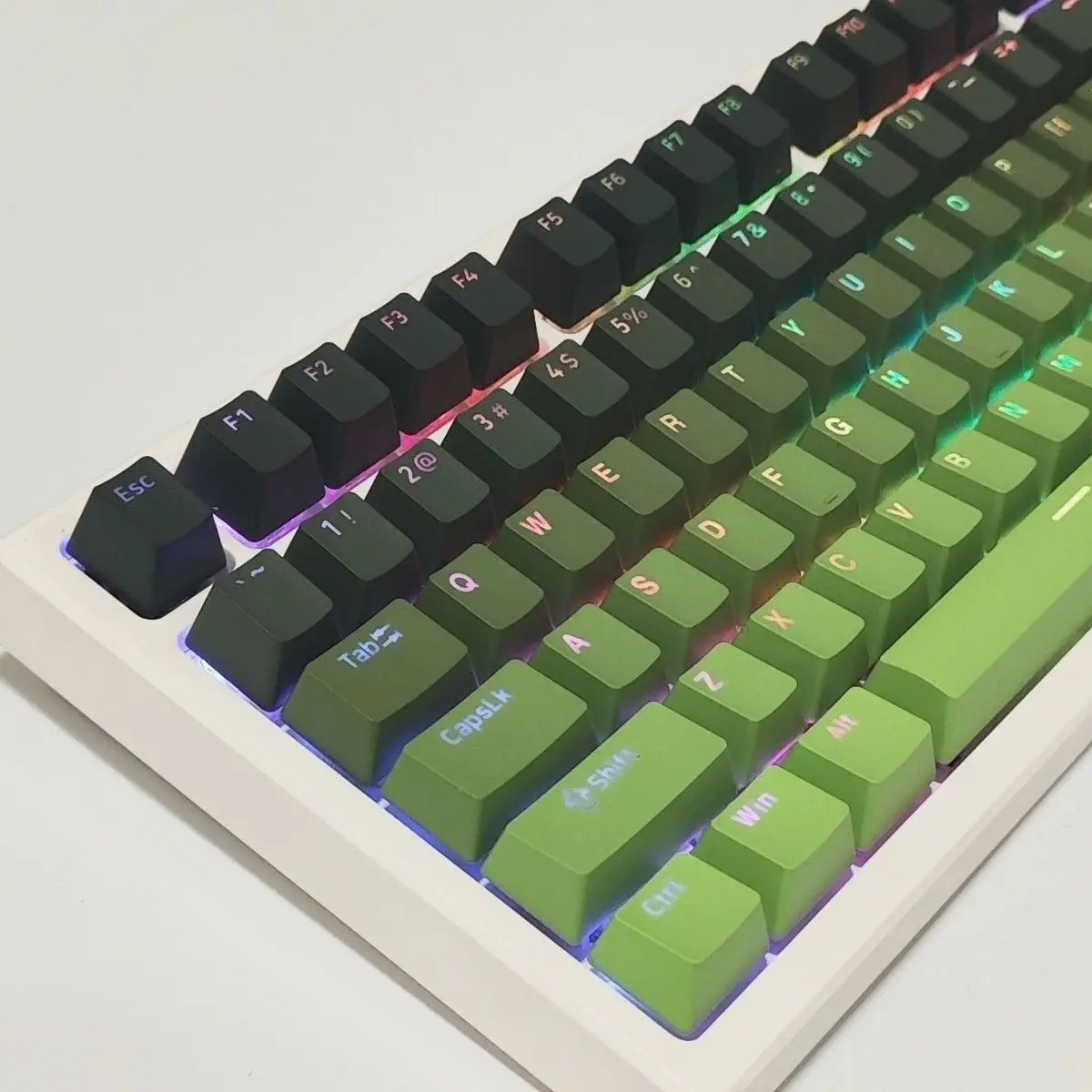 Clavier de jeu PBT double injection, vert matcha, brillant, touches de clavier, profil OEM, aucun commutateur MX, 130 prédire