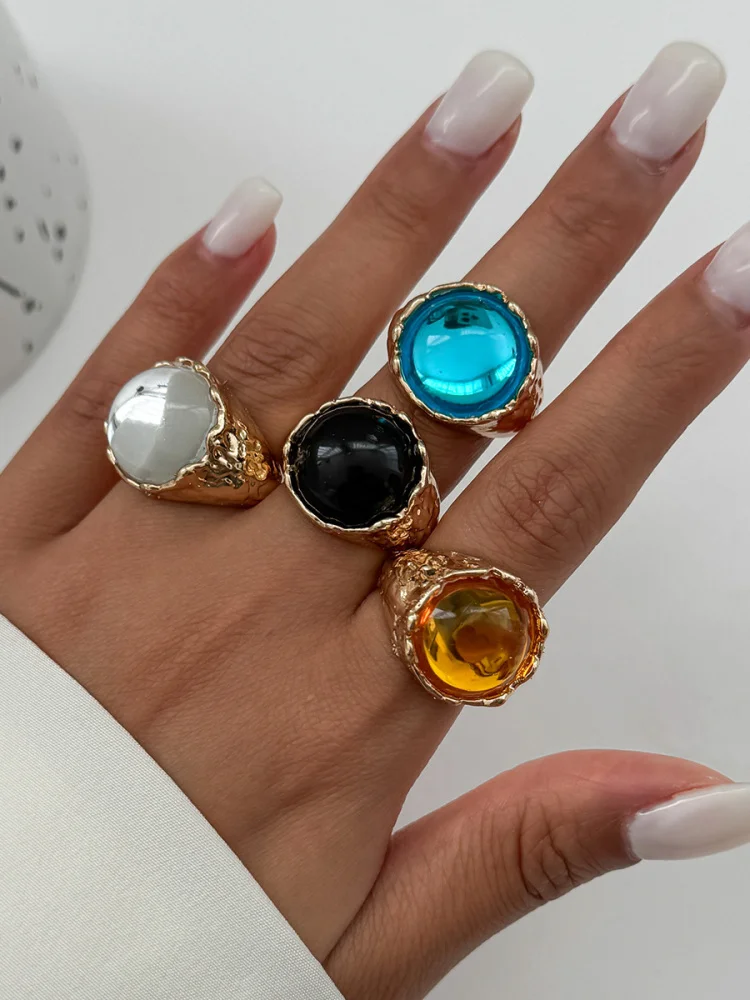 

Faionable Wide Version Metal Folded Gem Ring for Women Acrylic Diamond Ring Sli Luxury Cross-Border Jewelry