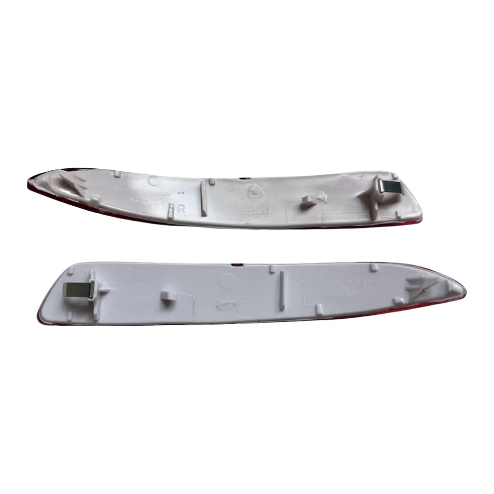 

Rear Bumper Reflector Strip Side Marker for BMW For X5 E70 2006-2013 M Sport OEM Numbers 63217158949 63217158950