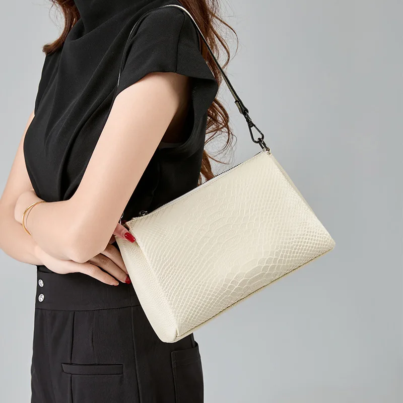 

Genuine Grade Cow Leather Women Underarm Mom Bag Fashion Ladies Shoulder Crossbody Bags Female Small Square Bag High Quality New