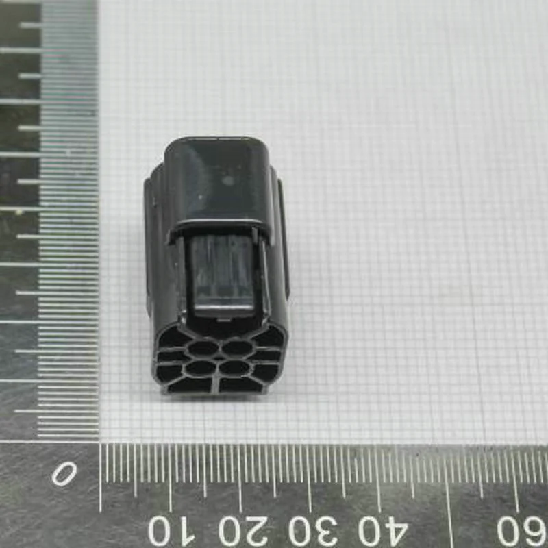 

10PCS Original Connector 368123-5 4P black female shell 174257-2 For Car Smart Electronic Devices Automobile 100% brand new