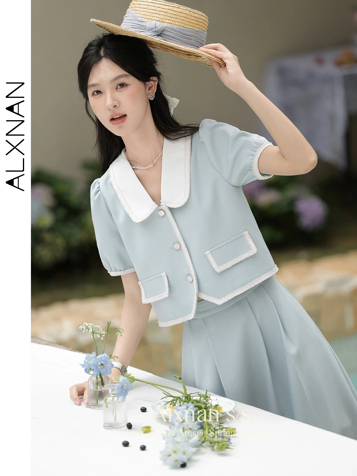 

ALXNAN Lapel Button Up Cropped Blouse & Shirt 2024 Summer New Woman Clothing Light Blue Short Sleeve Womens Tops Shirts L35301