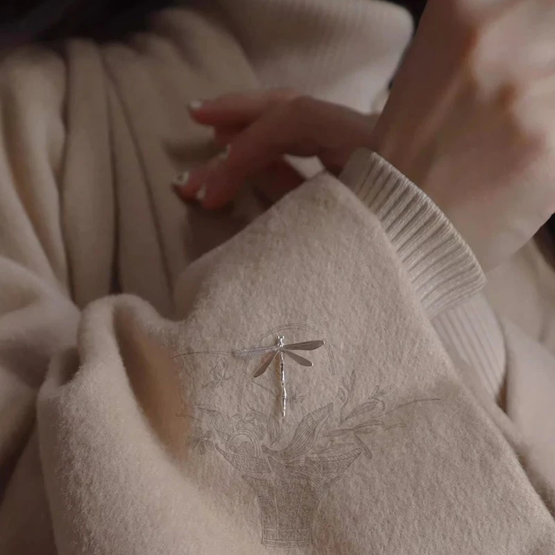 Винтажные серебряные броши-стрекозы для женщин, высококачественная модная брошь с насекомыми, булавки, аксессуары для пальто, ювелирные изделия с животными, подарки