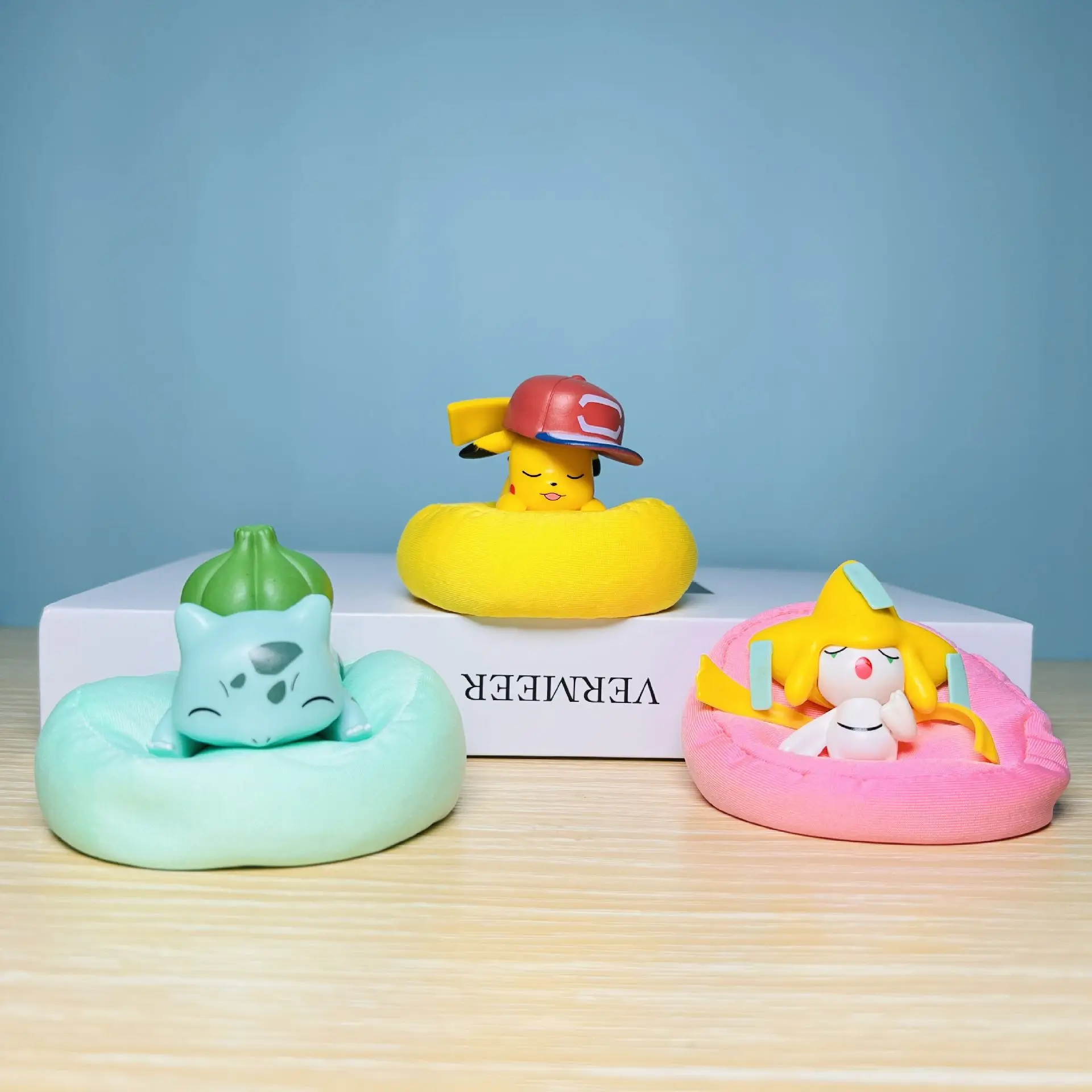 Sleeping Position Pet Pok É Mon Pok É Mon Pikachu Bulbasaur Kirby Beast Figurine Figurine