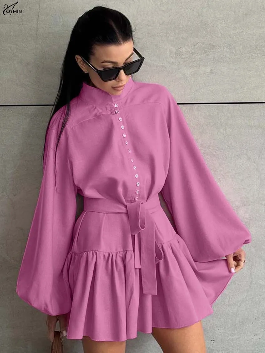 فستان نسائي أنيق بياقة مدورة باللون الأبيض من Oymimi فساتين أنيقة بأكمام منتفخة وصدر واحد برباط فساتين قصيرة غير رسمية بطيات