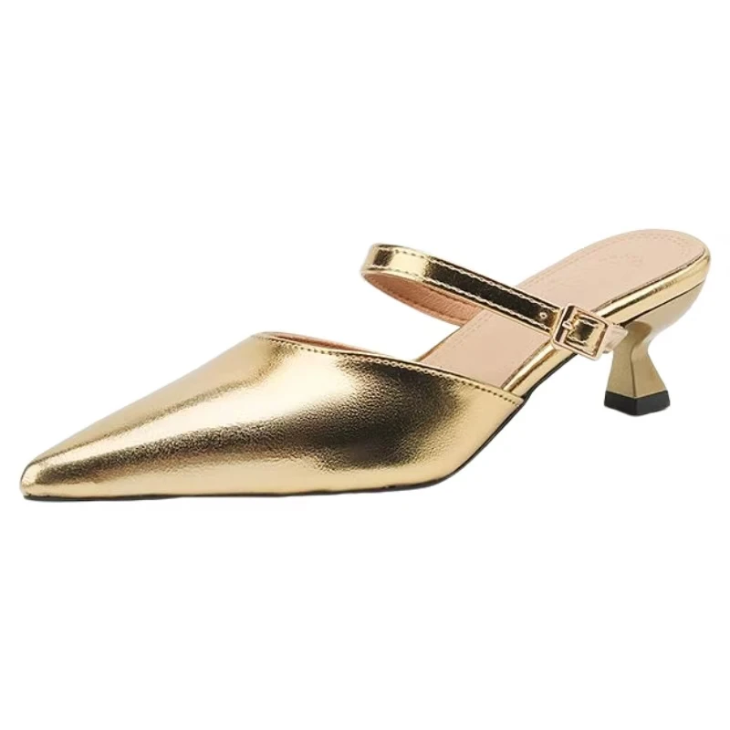 

Женские летние полусапожки с заостренным носком, мягкой подошвой, противоскользящие, золотистые и серебристые, модные, на квадратном каблуке, сандалии-шлепанцы.