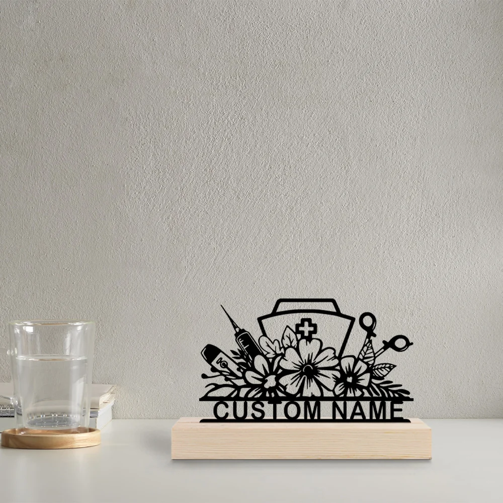 1pc Interesting Metal Desktop Decoration Customizable Name Equipped with Wooden Base Art Decoration, Desktop Decoration