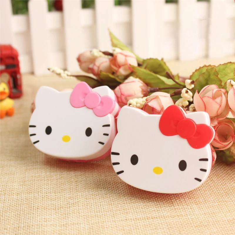 Sanrio Olá Kitty Lápis Sharpener, Double Hole Sharpening Tool, Kawaii Bow Tie Shape, Estudantes Ferramenta, Material Escolar, 1Pc