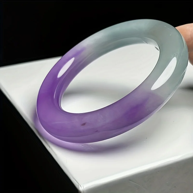 

Ladies elegant gradual change light green to purple bracelet - glossy finish, smooth polished beads | High quality craftsmanship