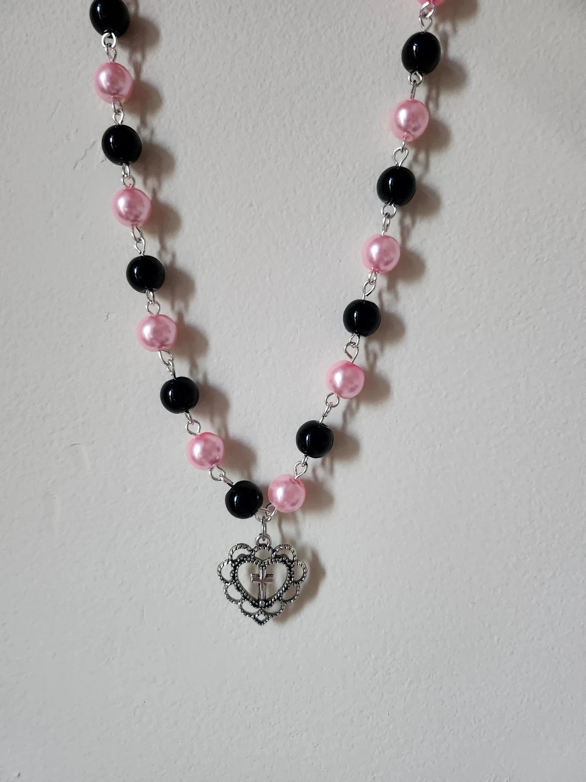 Handmade Black and Pink Pearl Necklace | Draculaura Inspired | Monster High Y2K Goth Choker | Coquette Aesthetic Cross Heart