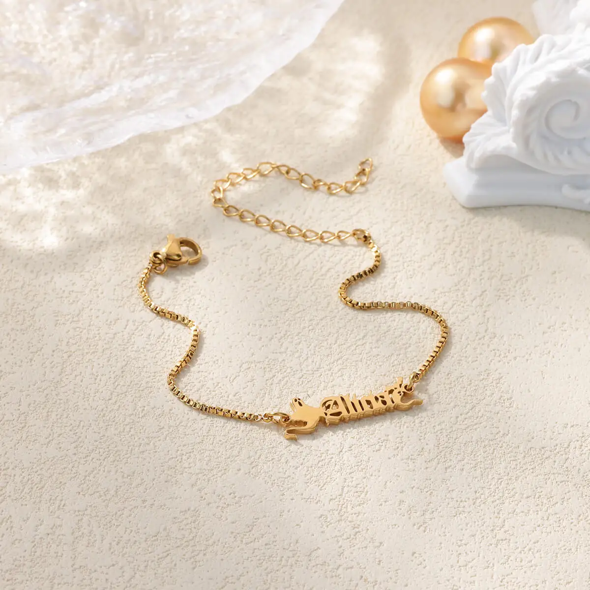 

Custom Name Bracelet For Women Halloween Gold Color Ghost Personalized Gothic Letter Bracelet Box Chain Stainless Steel Jewelry