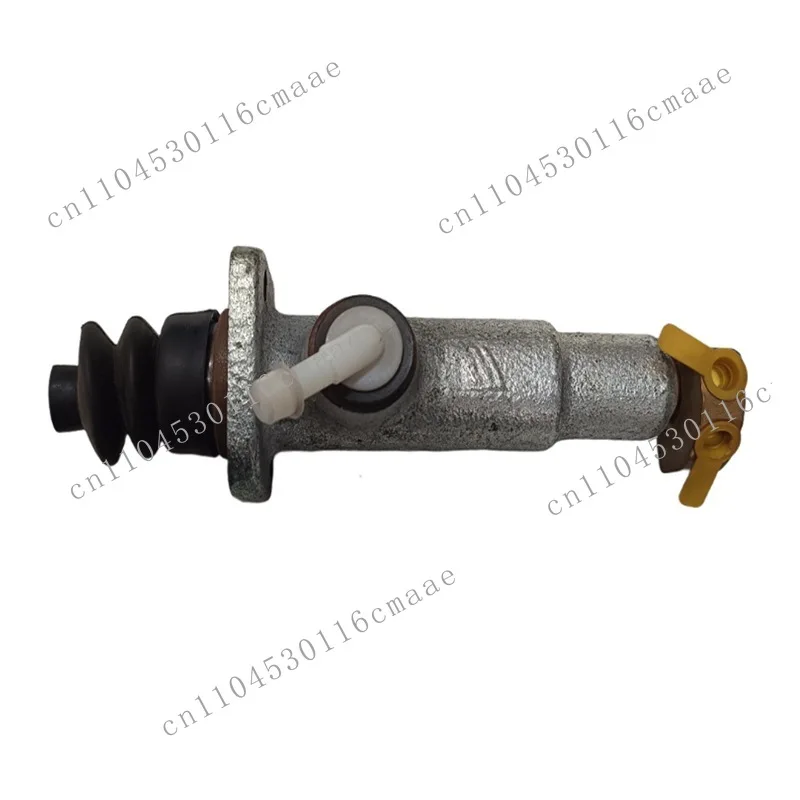 Suitable for forklift accessories XD20 XD25 XD30 brake master cylinder