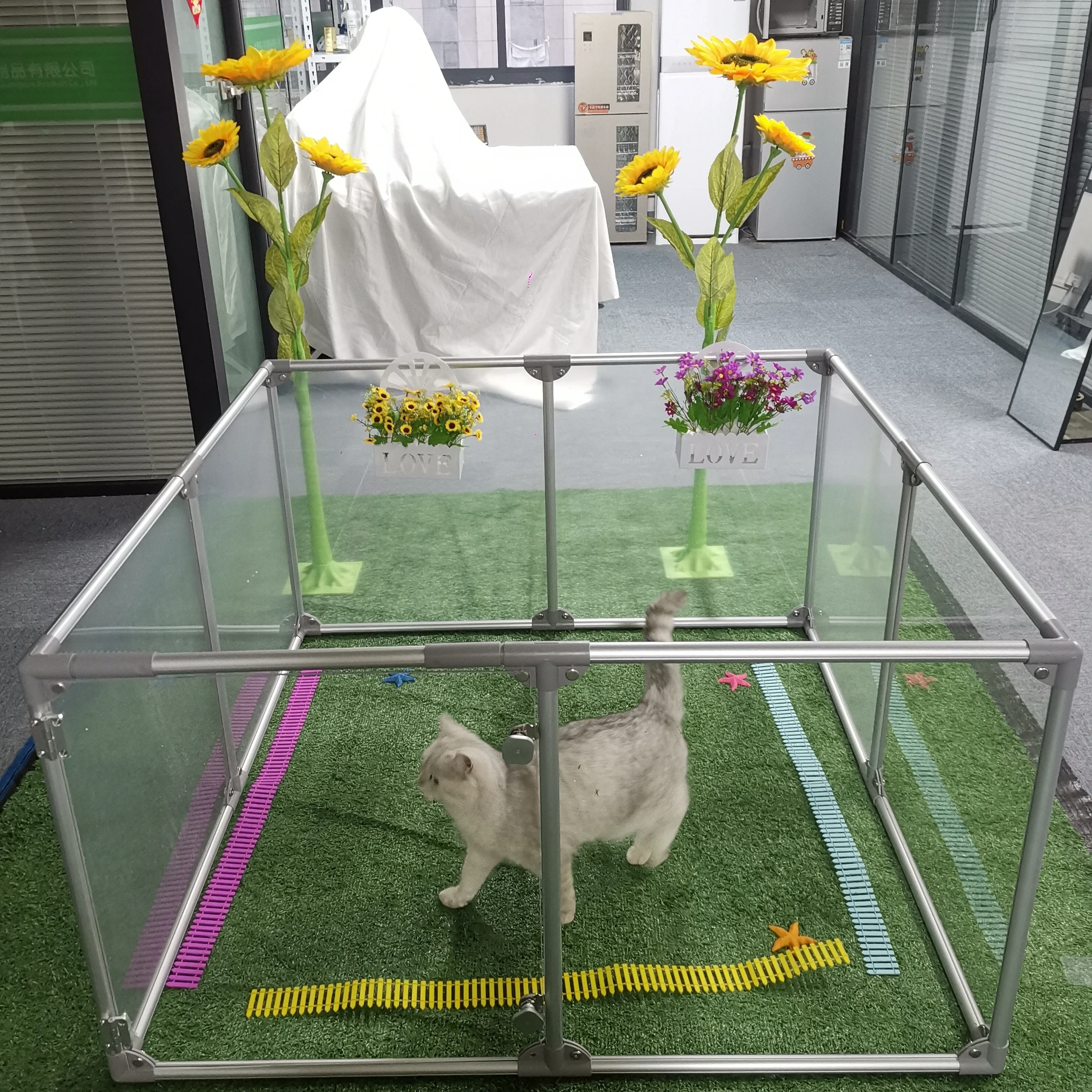 

Manufacturer directly supply DIY acrylic Transparent Foldable Yard Pet Fence Cage Indoor or Outdoor Popular USA Market