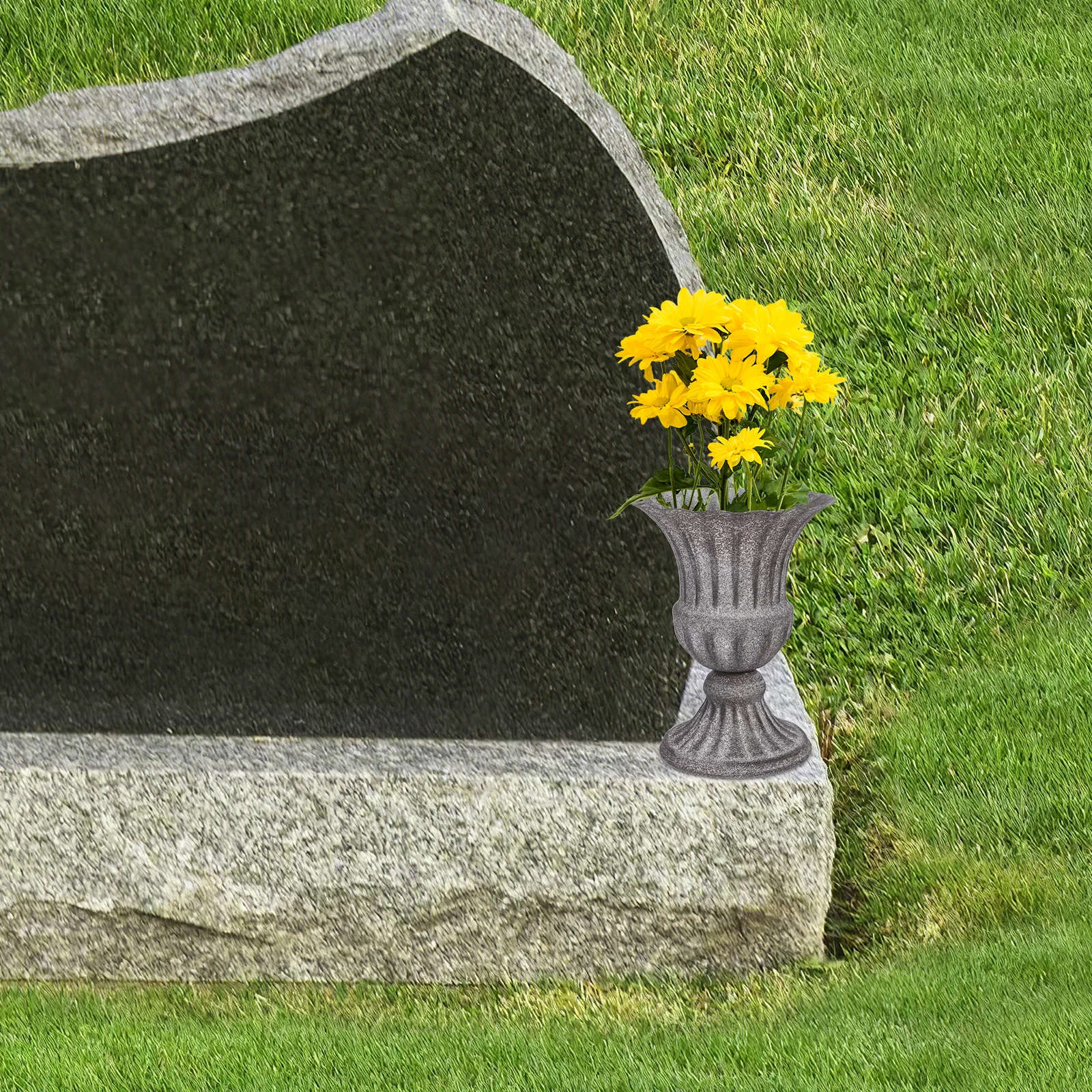 

1pcs Cemetery Iron Flower Holder For Grave Memorial Vase Outdoor Graveyard Decoration Metal Flower Vase For Graves