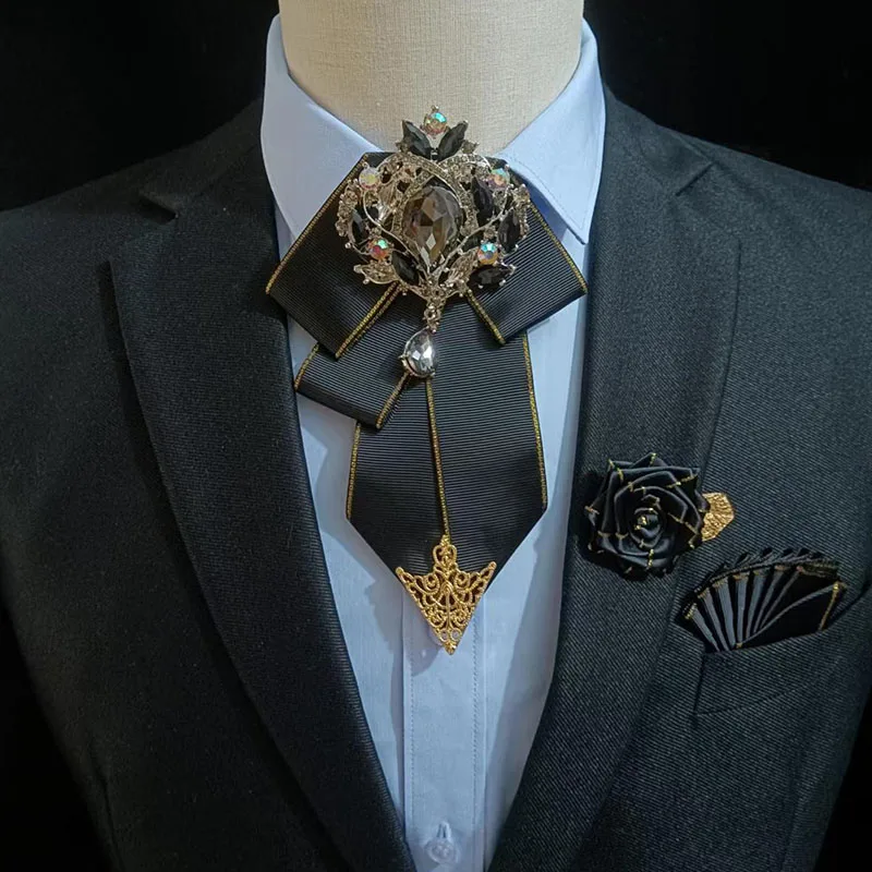 

Набор из 3 предметов: галстуки-бабочки ручной работы, корсажи и броши с оригинальными стразами и лентами. Роскошные цветочные украшения для воротника для мужчин и женщин, для бизнеса и свадеб.