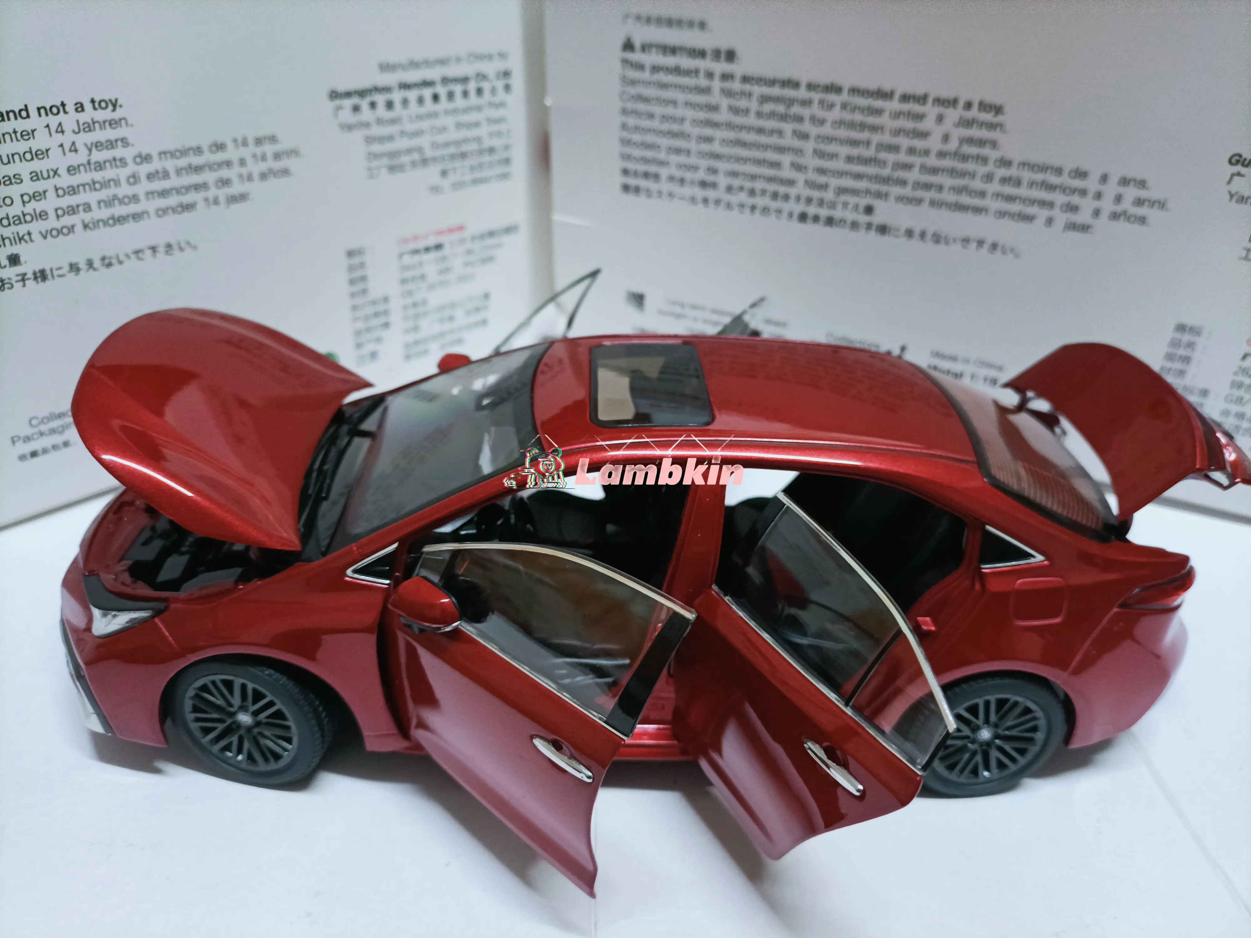 GAC original Ling Shang aleación coche que se puede abrir modelo 1/18 TNGA 2021 Coral Rojo