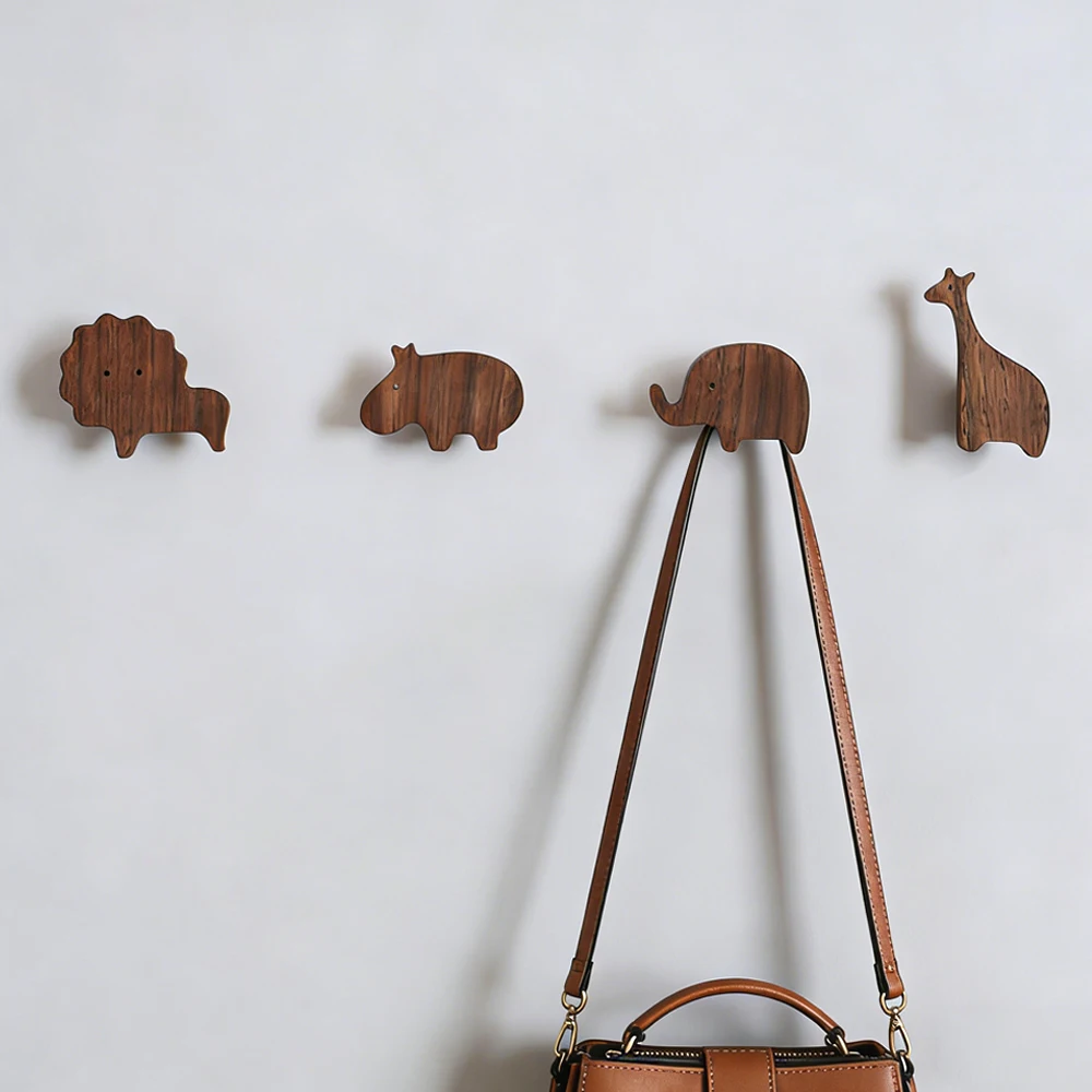 Walnut Wood Hooks Cute Animal Modeling Wall Hooks Keychain Clothes Coat Hook Children Room Decoration Hook Hanger Kitchen Organi