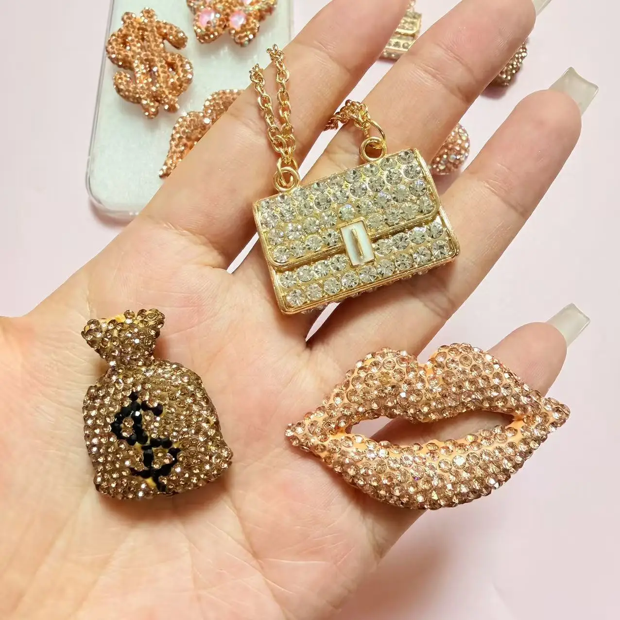 Bulk Supply Wealthy 2Pcs Autumn Champagne Artificial Diamond Bling Large Size Charms Junk Phone Case Decorations