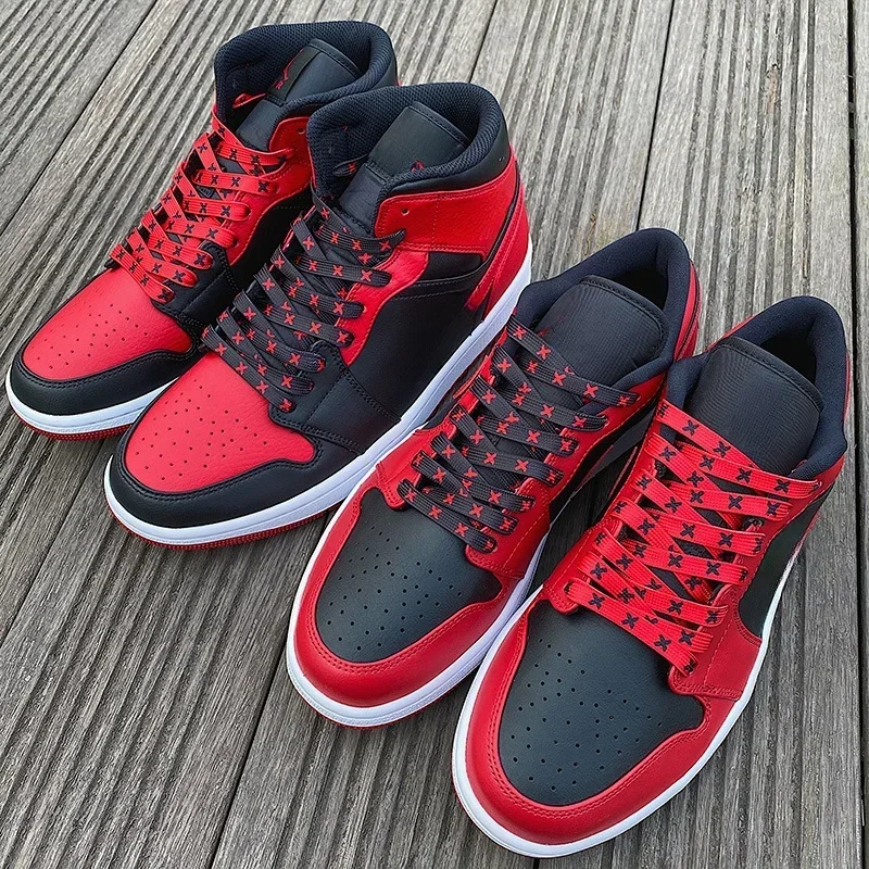 1 Paar neue, modische, flache Schnürsenkel für Sneaker, schwarz-rot, mit X-Streifen, für Schuhe in den Größen 120/140/160 cm, Schuhzubehör, Tennisschnürsenkel. – Detail 2