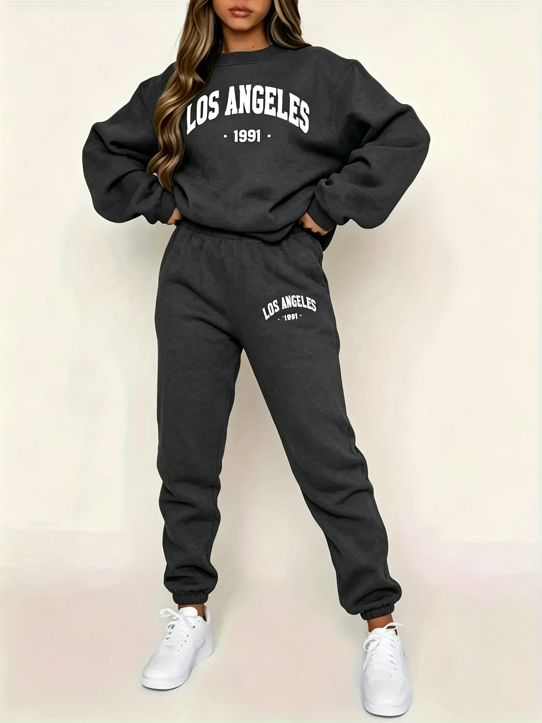 New women's casual fashionable printed thick fleece hoodie set Women's casual sportswear set Fashionable letter print design - view 5