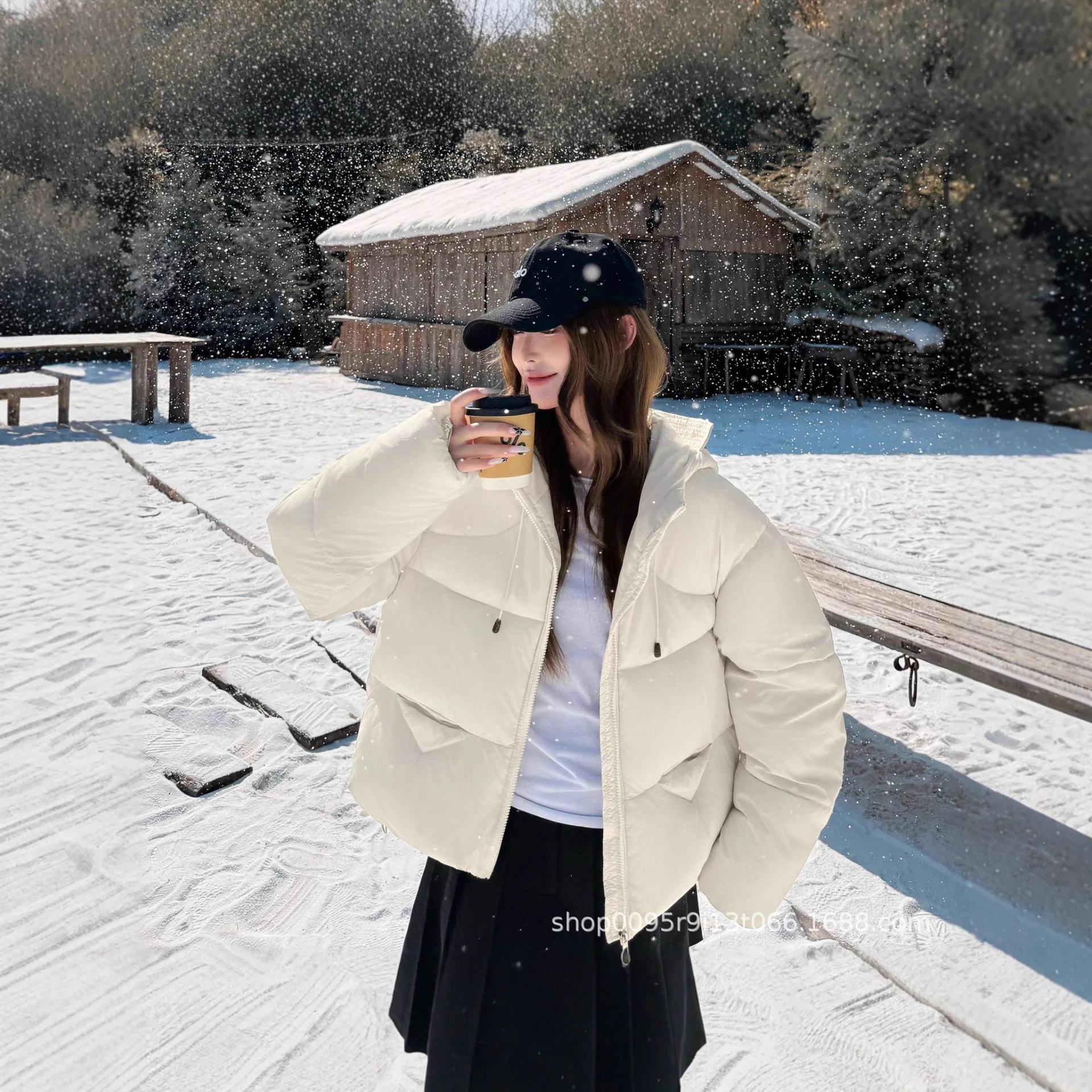 

hooded Warm Cotton Padded jacket Ladies autumn winter 2025New New Down cotton Coat women Parkas Bread Overwear short Outcoat Top