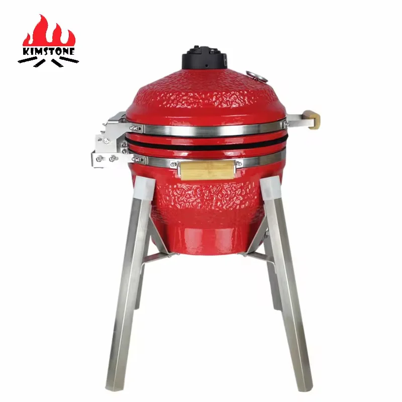 Red ceramic grill, small stew , smoke , carbon , lock water to keep food at maximum moisture