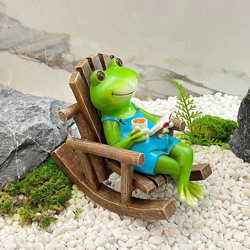 

Cute Frog Resin Figurine‌ - Trendy Home Decor for Desk & Living Room, Unique Collectible Toy