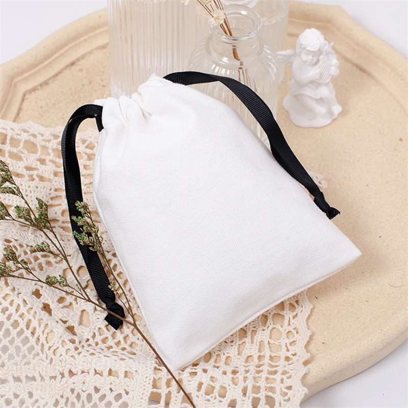 Bolsa de lona blanca con cordón para regalo de Navidad, paquete de dulces de boda, almacenamiento a prueba de polvo, bolsa de tela de algodón, accesorios de bolso