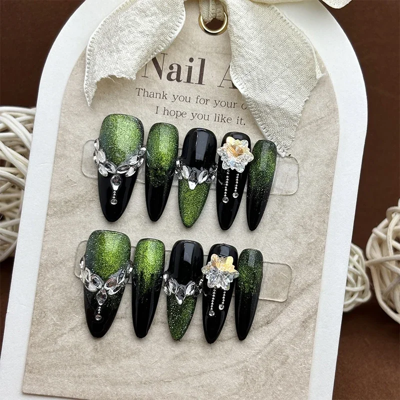 

Dark Green Cat Eye Handmade Nails Fake Nails, Wear-resistant Tip Long Press-on Crushed Diamonds Burst Glitter Remove Nail Piece