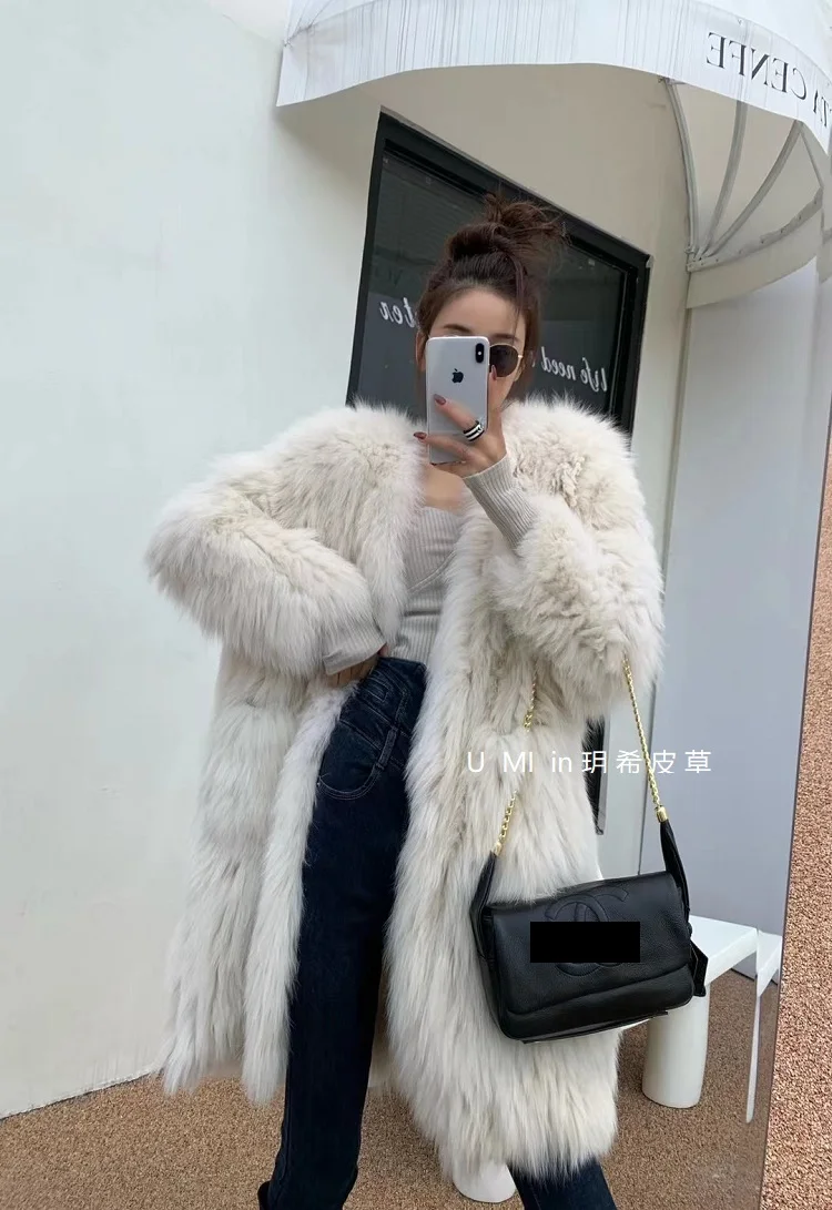 2023 Autumn And Winter New Design V-neck Double-sided Knitted natural Fux Fur Coat Long Overcoat